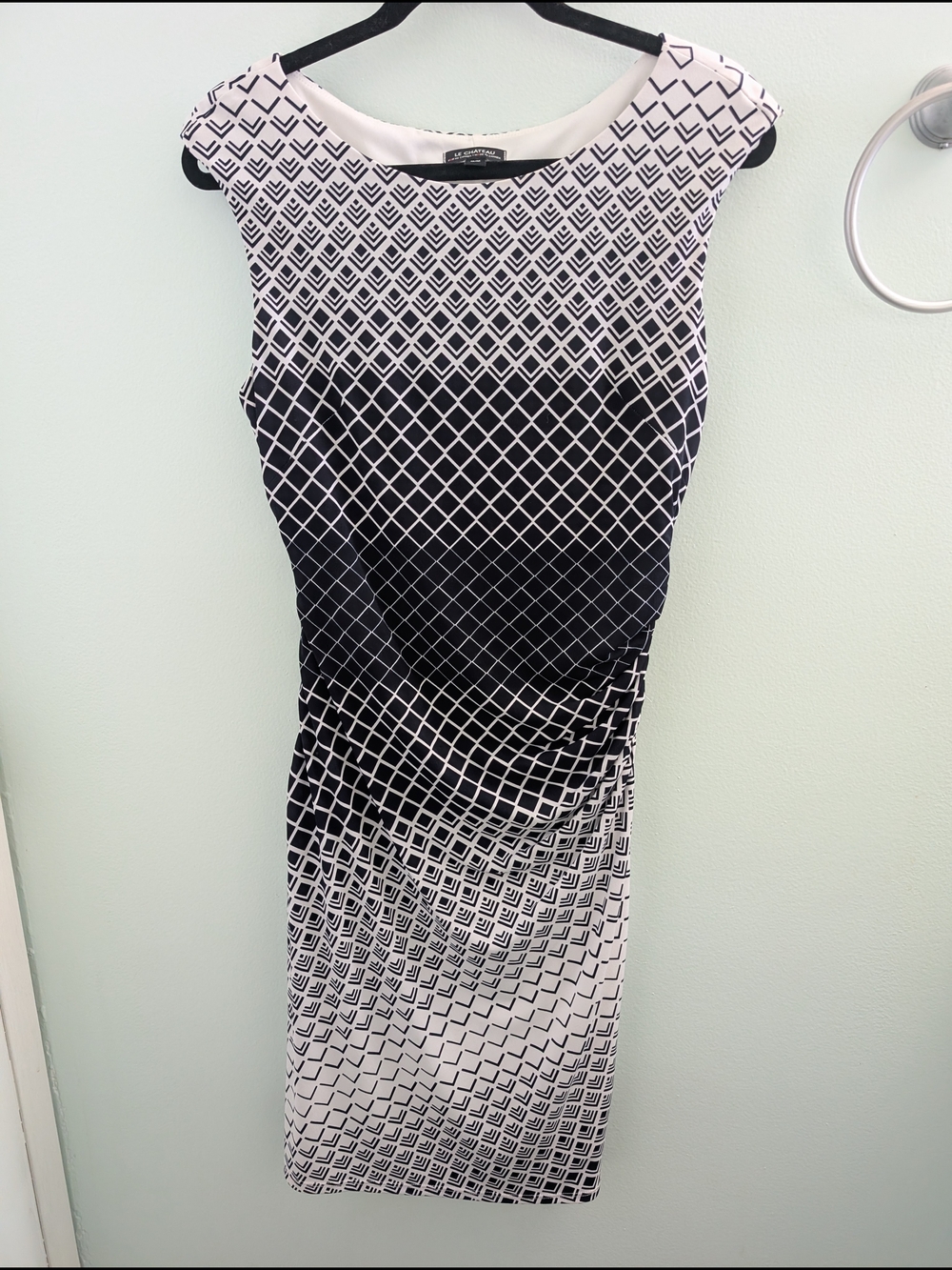 le chateau Navy & White Geometric Sheath Midi Dress